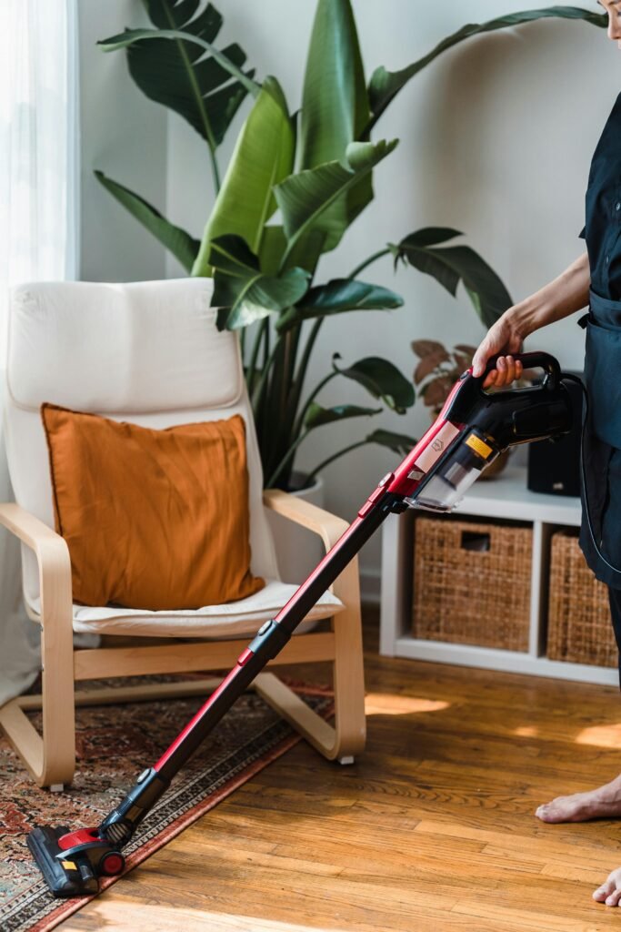 Aspirateur balai